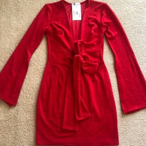 In The Style red dress. Size 6/small NWT